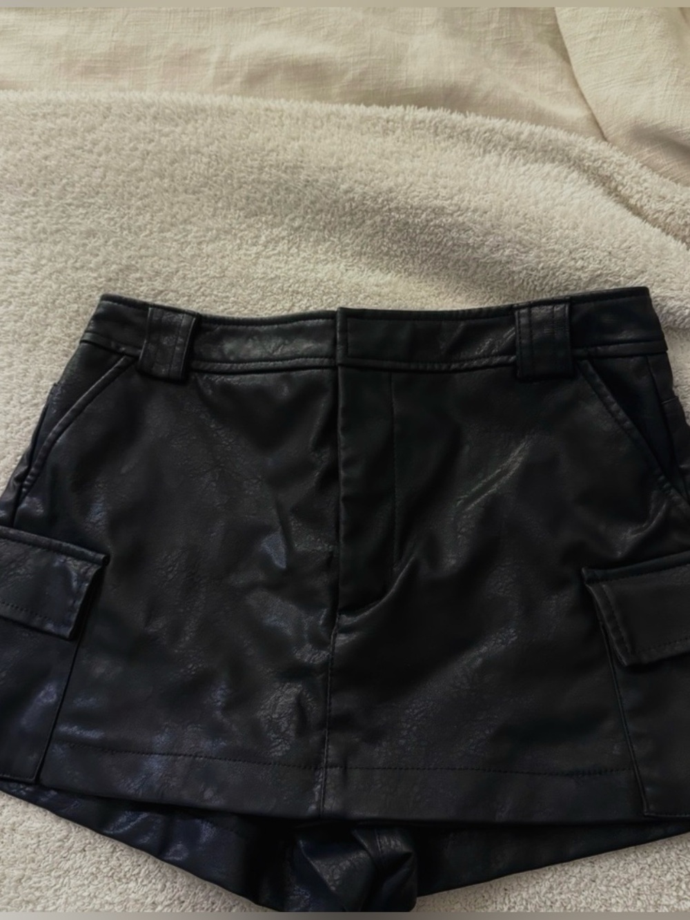 Zara black faux leather skort